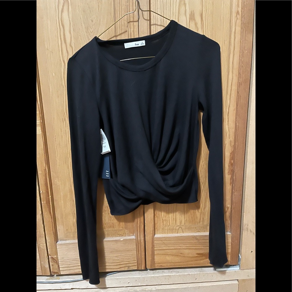Aritzia Oracle Long Sleeve shirt